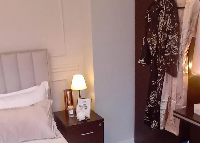 Mangia - Self Check-in *