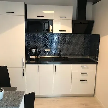 Mangia Apartments - Self Check-In Apartament