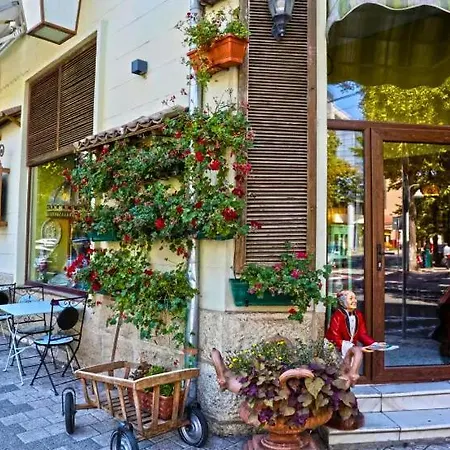Tomis Apartments - Self Check-In *