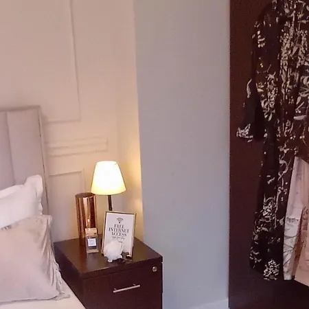 Tomis Apartments - Self Check-In *