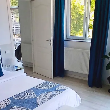 Tomis Apartments - Self Check-In Κονστάντζα